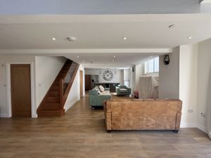 Photo 7- click for photo gallery